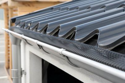 RIANET h&auml;ngr&auml;nnan&auml;t inkl. 12 clips, 160 x 6000 mm. svart